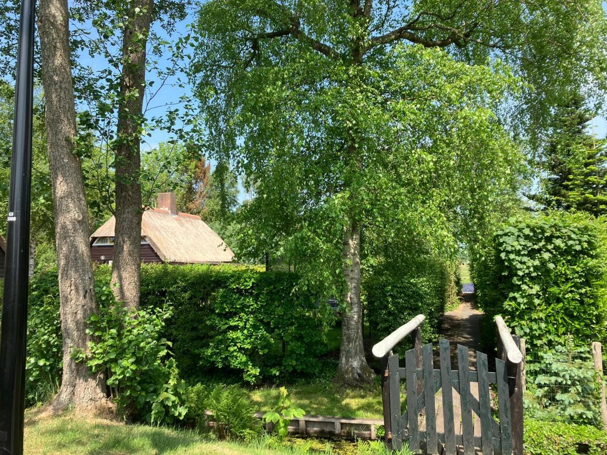 Oasis Giethoorn Villa Luaran gambar